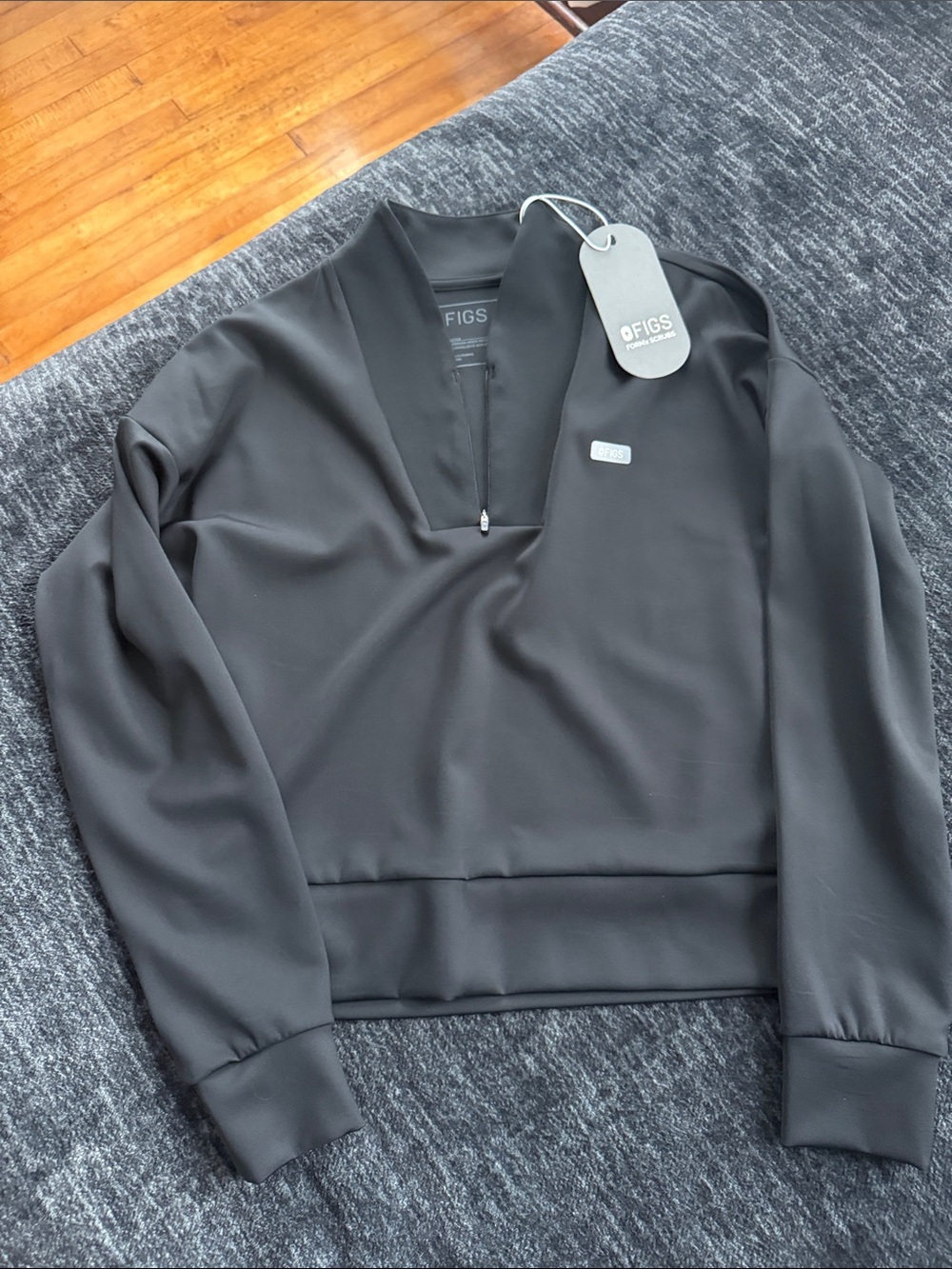 Figs Women’s Black Half-Zip Performance Pullover